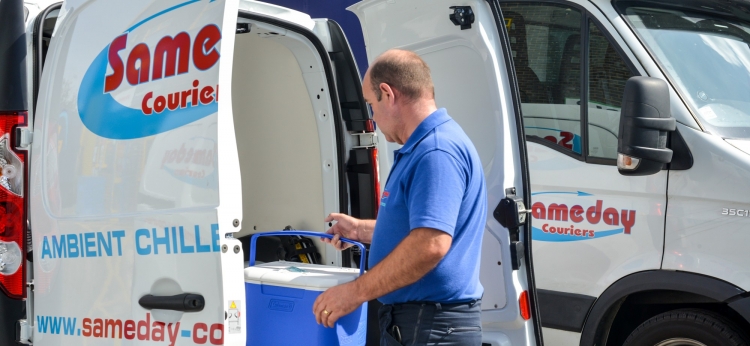Our Medical & Healthcare Services Image of Chilled Goods being loaded into a Refrigerated Vehicle