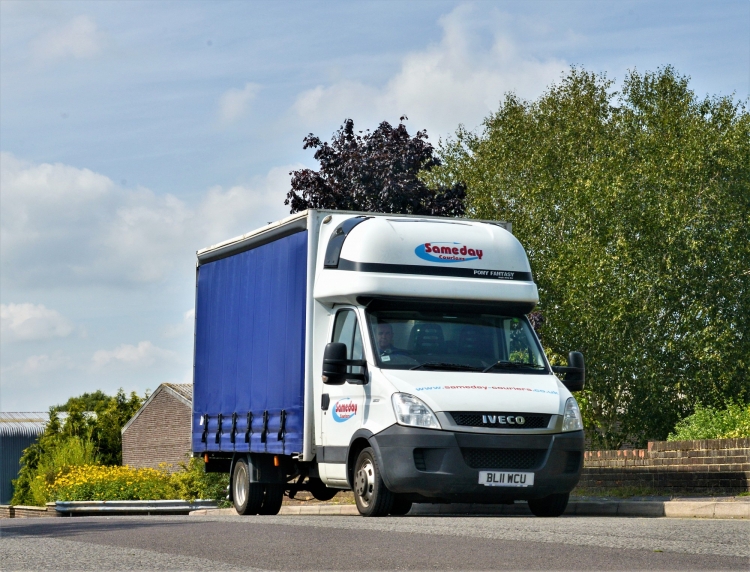 Areas We Cover Around Manchester Image of Same Day Courier Vehicle